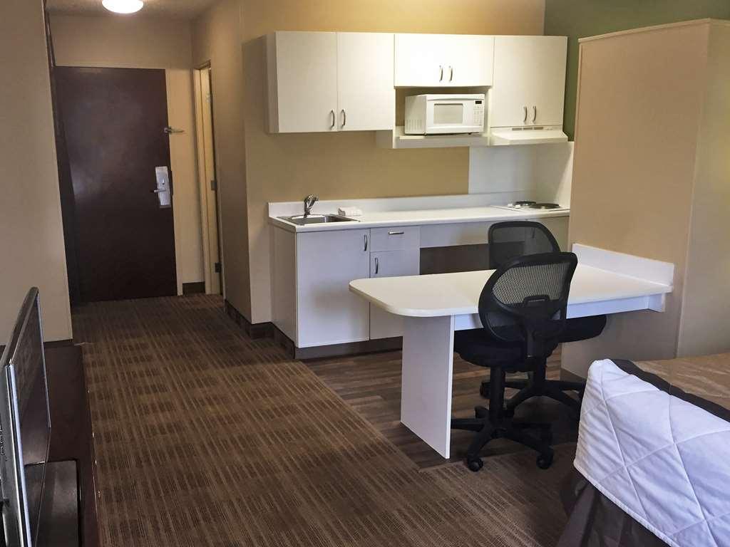 Extended Stay America Select Suites - Chicago - Hanover Park Habitación foto