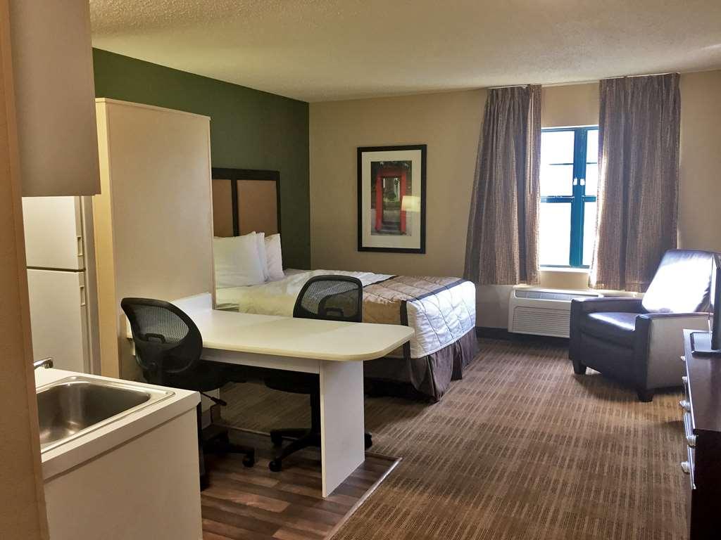 Extended Stay America Select Suites - Chicago - Hanover Park Habitación foto